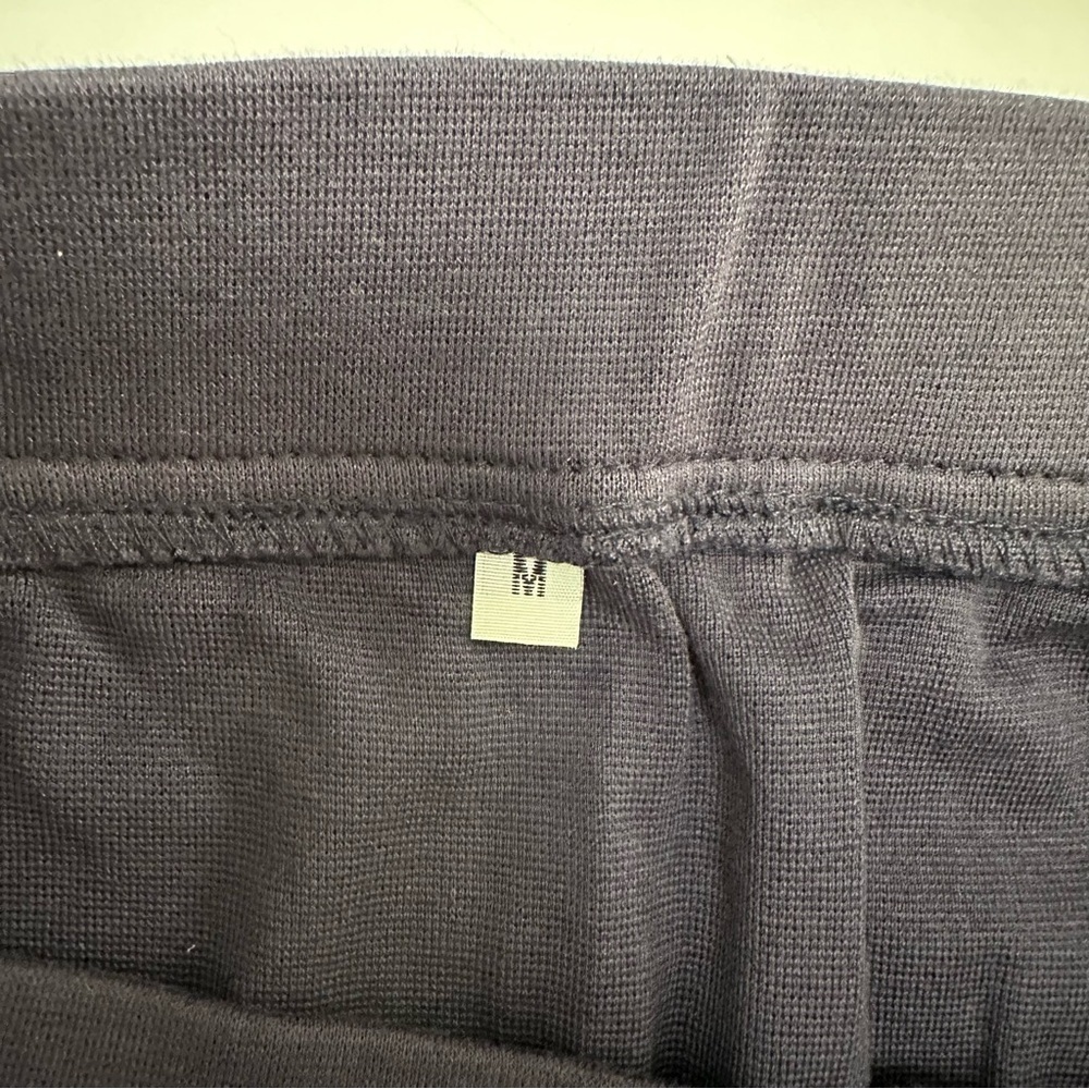 Mini Skirt‎ - Picture 5 of 5